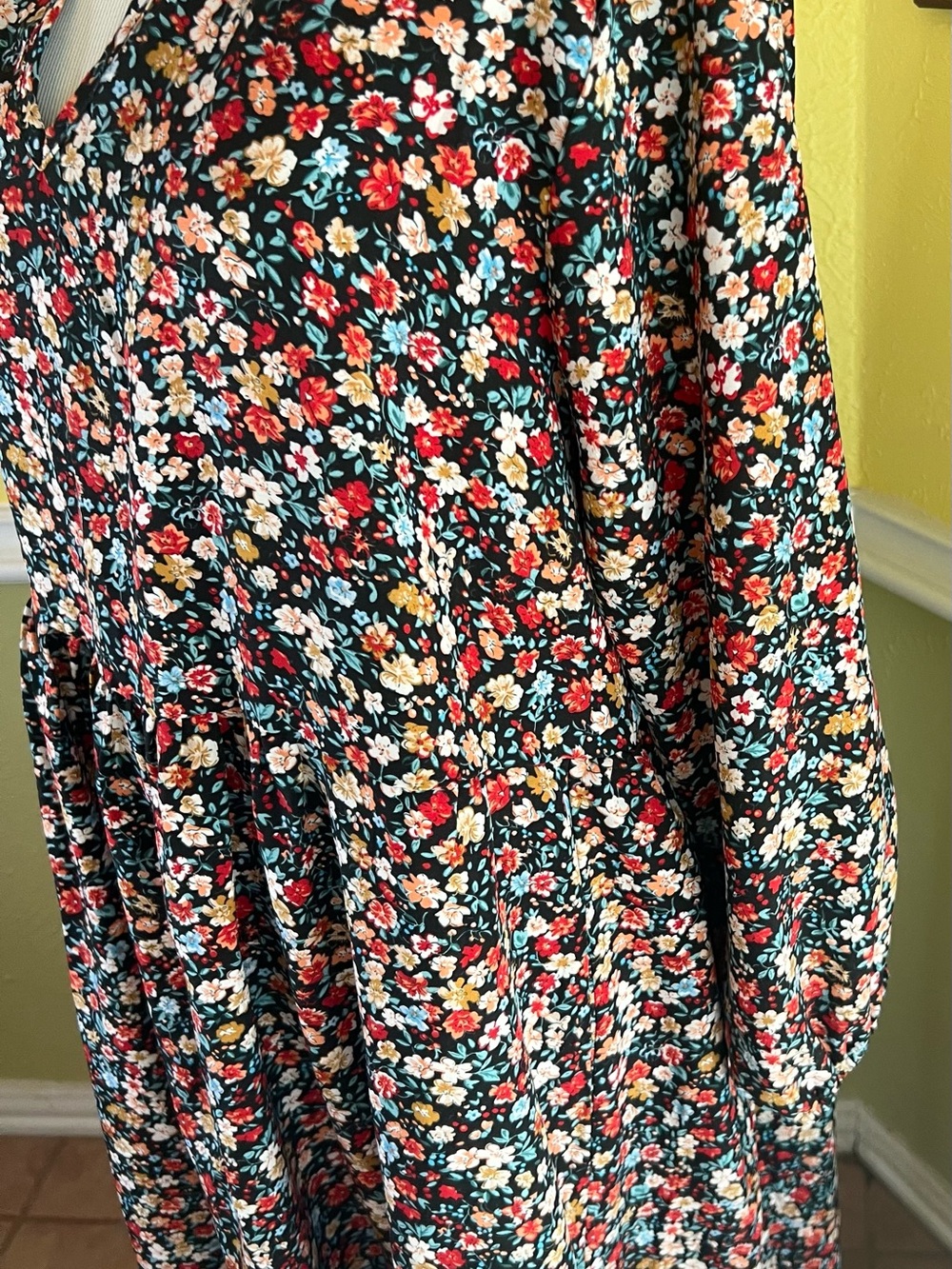BloomChic- Floral Midi Dress in Black with Pink & Cream Blooms - Picture 4 of 6